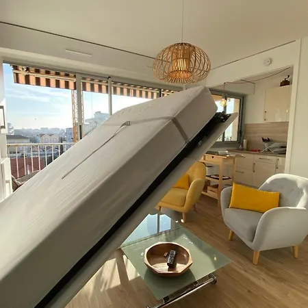 Near The Sea شقة *